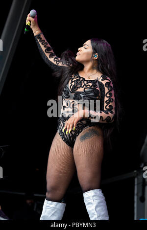 Stefflon Don führt auf der Bühne des Liverpool International Music Festival 2018 in Sefton Park Liverpool UK. Stockfoto