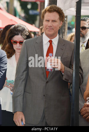 Farrell wird geehrt mit einem Stern auf dem Hollywood Walk of Fame in Los Angeles. Match 24, 2015. Wird Farrell Star 042 werden Farrell Star 042 - - - - - - - - - - - - - Red Carpet Event, Vertikal, USA, Filmindustrie, Prominente, Fotografie, Bestof, Kunst, Kultur und Unterhaltung, Topix Prominente Fashion/Vertikal, Besten, Event in Hollywood Leben - Kalifornien, Roter Teppich und backstage, USA, Film, Stars, Film Stars, TV Stars, Musik, Promis, Fotografie, Bestof, Kunst, Kultur und Unterhaltung, Topix, drei Viertel, vertikal, eine Person aus dem Jahr 2015, Anfrage Stockfoto