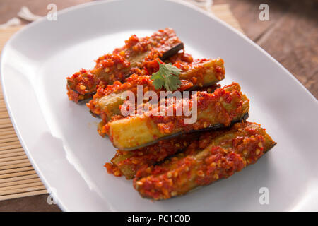 Terong balado indonesischen Essen Stockfoto