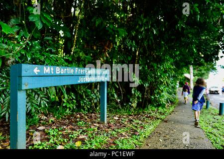 Mount Bartle Frere Walking Track Zeichen, Josephine, Josephine Falls gehen, Bartle Frere, QLD, Australien Stockfoto