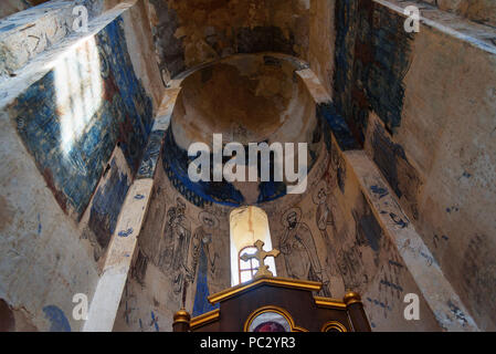 Innenraum der armenischen Kathedrale Kirche vom Heiligen Kreuz auf der Insel Akdamar. Van See. Türkei Stockfoto