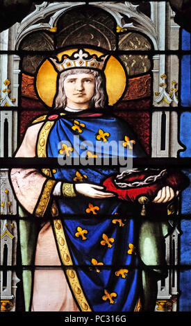 Saint Louis mit der Dornenkrone, Kirchenfenster in St. Severin Kirche in Paris, Frankreich Stockfoto