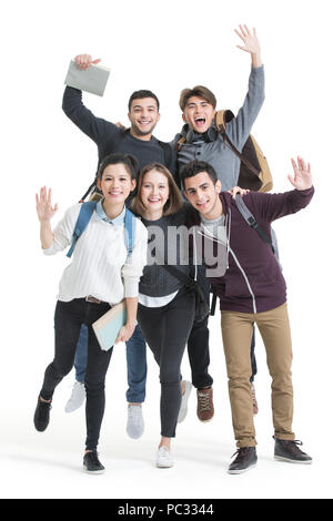 Gut gelaunt im Ausland studierende mit Bücher Stockfoto