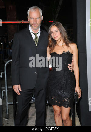 Martin McDonagh, Direktor und Melina an den sieben Psychopathen Premiere auf der Bruin Theater in Los Angeles. a Martin McDonagh, Direktor und Melina - - - - - - - - - - - - - Red Carpet Event, Vertikal, USA, Filmindustrie, Prominente, Fotografie, Bestof, Kunst, Kultur und Unterhaltung, Topix Prominente Fashion/Vertikal, Besten, Event in Hollywood Leben - Kalifornien, Roter Teppich und backstage, USA, Film, Stars, Film Stars, TV Stars, Musik, Promis, Fotografie, Bestof, Kunst, Kultur und Unterhaltung, Topix, Vertikal, Familie von aus dem Jahr 2012, Anfrage tsuni@ Stockfoto