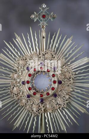 Bai Dau katholische Kirche. Heiligen Sakrament. Die eucharistische Anbetung. Vung Tau. Vietnam. | Verwendung weltweit Stockfoto