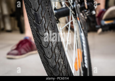 Nahaufnahme von Fahrrad Reifen Stockfoto