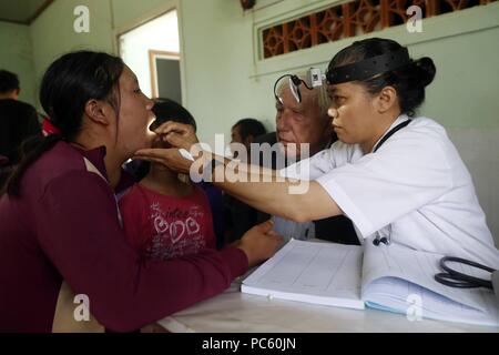 Freie Gesundheit Klinik laufen durch die Franziskaner Missionsschwestern von Maria. Medizinische Beratung. | Verwendung weltweit Stockfoto