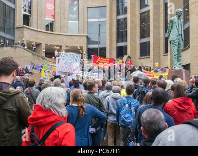 Glasgow, UK. 31. Juli 2018. Die massenhafte Vertreibung von Flüchtlingen Proteste an der Buchanan Street, Glasgow, Schottland. Stockfoto