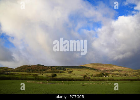 Dusche Wolken, Whitewell, Clitheroe, Lancashire. Stockfoto