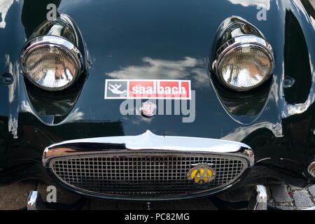 SAALBACH - Hinterglemm, Österreich - 21 Juni 2018: Oldtimer Austin Healey Sprite roadster Oldsmobile Veteran von 1958 bis 1971 hergestellt Stockfoto