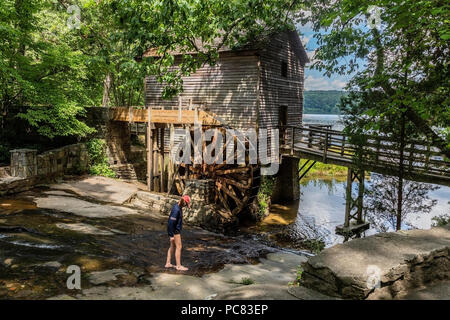 Circ 1865 Grubenmühle im Stone Mountain Park, Georgia Stockfoto