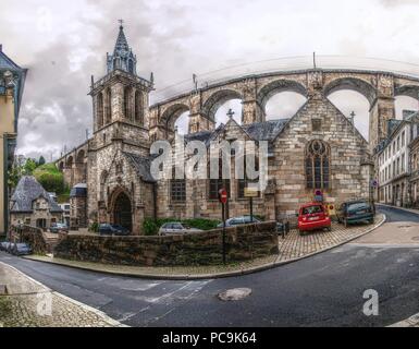 Viadukt im Zentrum von Morlaix, post Stadt in der Bretagne Stockfoto