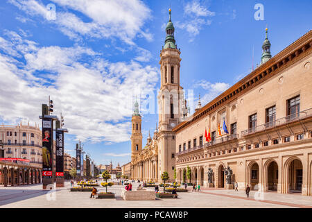 Plaza del Pilar, Zaragoza, Aragon, Spanien. Stockfoto