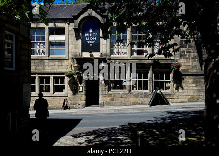 Das White Lion Pub, Halifax, West Yorkshire, England, Großbritannien Stockfoto