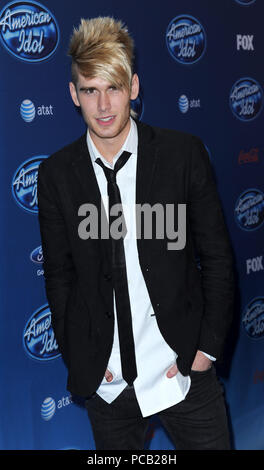 Colton Dixon Ankunft auf dem American Idol Premiere an der Royce Hall in Los Angeles. Colton Dixon 1 - - - - - - - - - - - - - Red Carpet Event, Vertikal, USA, Filmindustrie, Prominente, Fotografie, Bestof, Kunst, Kultur und Unterhaltung, Topix Prominente Fashion/Vertikal, Besten, Event in Hollywood Leben - Kalifornien, Roter Teppich und backstage, USA, Film, Stars, Film Stars, TV Stars, Musik, Promis, Fotografie, Bestof, Kunst, Kultur und Unterhaltung, Topix, drei Viertel, vertikal, eine Person aus dem Jahr 2013, Anfrage tsuni@Gamma-USA.com Stockfoto