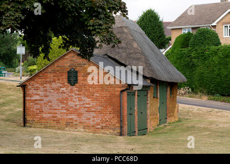 Die alte Kohle Scheune und Fire Engine House, Guilsborough, Northamptonshire, England, Großbritannien Stockfoto