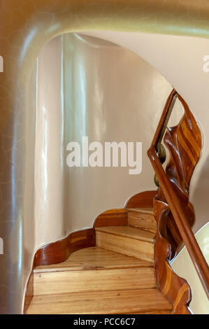 Barcelona, Casa Batllo. Treppenhaus. Architekt: Antonio Gaudí Cornet, 1904-1906 Stockfoto