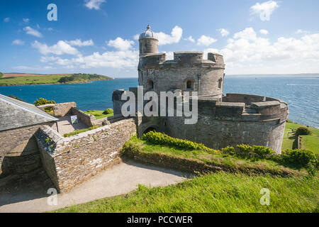 St. Mawes Castle an der Mündung des River Fal in der Nähe von Falmouth Cornwall Stockfoto