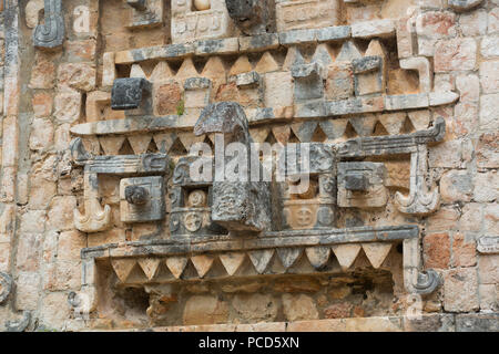 Chac Regen Gott Stein Maske, Palast, Xlapak Archäologische Stätte, Maya Ruinen, Puuc Stil, Yucatan, Mexiko, Nordamerika Stockfoto