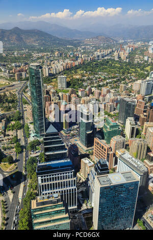 Sanhattan Metropole aus Santiago, Gran Torre Costanera Center, South America's höchste, Las Condes, El Golf, Santiago, Chile, Südamerika Stockfoto