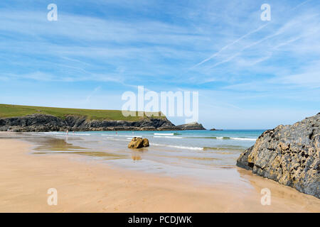 Anfang Sommer von porth Witz, Polly witz Beach, Cornwall, England, Großbritannien, Großbritannien. Stockfoto