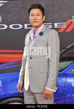 Sung Kang an der schnellen und wütenden 6 Premiere auf der Universal Amphitheater in Los Angeles. Sung Kang46 - - - - - - - - - - - - - Red Carpet Event, Vertikal, USA, Filmindustrie, Prominente, Fotografie, Bestof, Kunst, Kultur und Unterhaltung, Topix Prominente Fashion/Vertikal, Besten, Event in Hollywood Leben - Kalifornien, Roter Teppich und backstage, USA, Film, Stars, Film Stars, TV Stars, Musik, Promis, Fotografie, Bestof, Kunst, Kultur und Unterhaltung, Topix, drei Viertel, vertikal, eine Person aus dem Jahr 2013, Anfrage tsuni@Gamma-USA.com Stockfoto