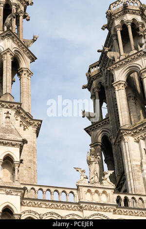 Detailansicht Der steinmetzarbeiten an der Kathedrale von Laon, Cathédrale bestiaire, Frankreich, Europa Stockfoto