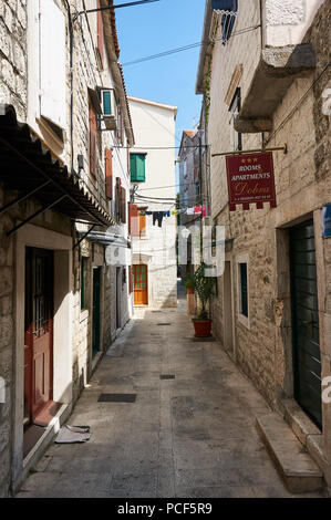 Sibenik ist eine historische Stadt und Hafen an der adriatischen Küste in Split-dalmatien County, Kroatien Stockfoto