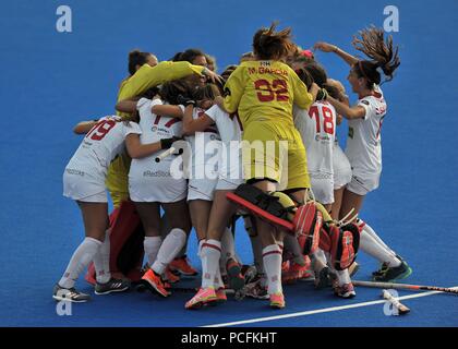 Die spanischen Spieler feiern am Ende des Spiels. Deutschland gegen Spanien. Match 29. Viertelfinale. Hockey der Frauen-WM 2018. Lee Valley Hockey Centre. Queen Elizabeth Olympic Park. Stratford. London. UK. 01.08.2018. Stockfoto