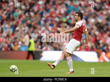 Aviva Stadium, Dublin, Irland. 1 Aug, 2018. Vor der Saison Fußball-freundlichen, internationalen Champions Cup, Arsenal gegen Chelsea; Sokratis Papastathopoulos von Arsenal spielt den Ball innerhalb der Credit: Aktion plus Sport/Alamy leben Nachrichten Stockfoto