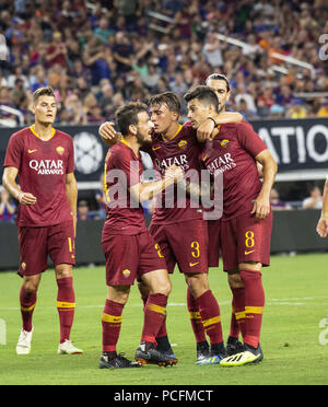 Arlington, Texas, USA. Juli 31, 2018. A.S. Roma Mannschaftskameraden gratulieren einander nach einem Ziel während einer Saison Internationale Champions Cup zwischen Barcelona und AS Roma bei AT&T Stadium. Credit: Hoss McBain/ZUMA Draht/Alamy leben Nachrichten Stockfoto