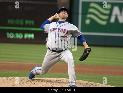 Washington, District of Columbia, USA. Juli 31, 2018. New York Mets Entlastung Krug Jacob Rhame (35) arbeitet im zweiten Inning gegen die Washington Nationals an den Angehörigen Park in Washington, DC am Dienstag, 31. Juli 2018. Quelle: Ron Sachs/CNP. Credit: Ron Sachs/CNP/ZUMA Draht/Alamy leben Nachrichten Stockfoto