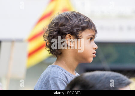 Granollers, Katalonien, Spanien, 3. Oktober 2017: kid Porträt während der Protest gegen die spanische Polizei Intervention am 1. Oktober in Katalonien Referendum. Stockfoto