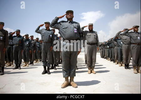 Nationale Polizei Rekruten an Entry Level Training am zentralen Training Center, Kabul, Afghanistan, 23. April 2009. Auszubildenden besuchen eine achtwöchige Programm der Anweisung. ( Stockfoto