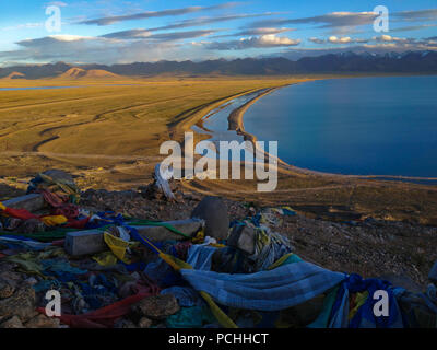 Namtso See oder Nam (himmlischen See) ist ein See auf der Grenze zwischen Damxung und Baingoin County im Autonomen Gebiet Tibet der Volksrepublik China. Es ist eine der Stockfoto