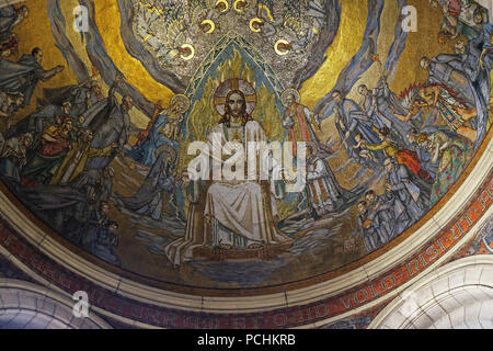 Jesus Christus, Mosaik in der Basilika des heiligsten Herzens Jesu in Paris, Frankreich Stockfoto