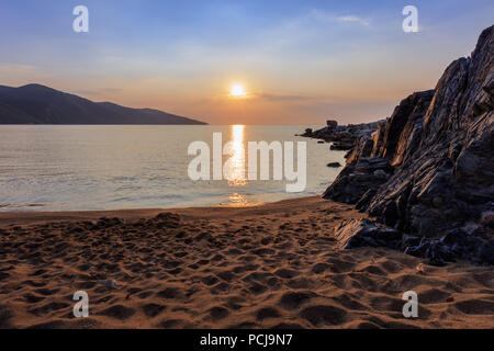 STRATONI an der Küste der Halbinsel Chalkidiki in Nordgriechenland Stockfoto