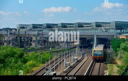 Bahnhof Suedkreuz, Schöneberg, Berlin, Deutschland, Südkreuz Stockfoto