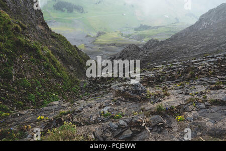 Beängstigend steilen Bergkulisse in den schweizer Alpen Brienzer Rothorn Schweiz Stockfoto