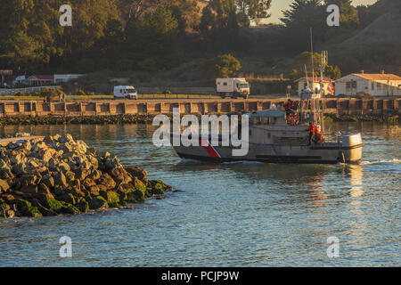 US-Küstenwache Boot in der Bucht von San Francisco Stockfoto