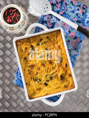 Lokshen Kugel. Süße Nudel Pudding. Jüdische Essen Stockfoto