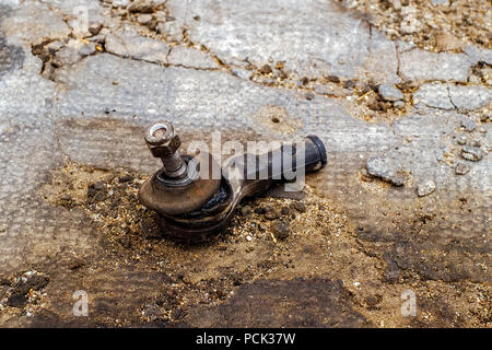 Unbrauchbar, abgenutzt und Rusty Kugelgelenk Stockfoto