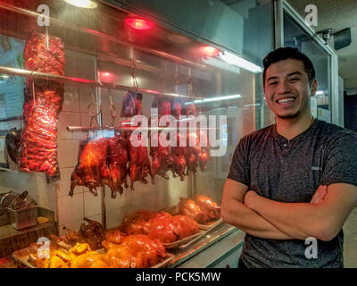 Die besten BBQ in British Columbia, Kanada ... in Richmond, BC. HK BBQ Master in rhe Händen von Anson Leung. Unter dem lokalen Superstore befindet. Stockfoto