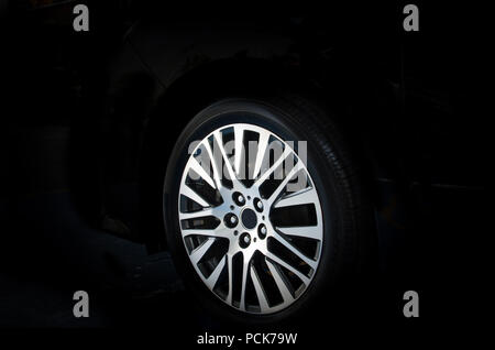 Luxus Leichtmetallfelge in close-up als Automobile Stockfoto