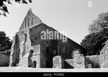 Bleibt der Schlafsaal auf Battle Abbey, East Sussex, Großbritannien, an der Stelle der Schlacht von Hastings Stockfoto