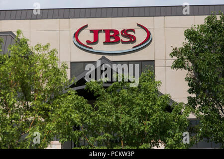 Ein logo Zeichen außerhalb des Hauptsitzes der JBS USA Holdings, Inc., in Greely, Colorado, am 21. Juli 2018. Stockfoto