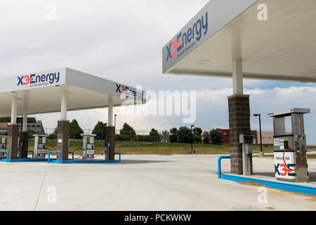 Ein logo Zeichen außerhalb eines X3 Energie und alternative Energie Erdgas- tankstelle in Greely, Colorado, am 21. Juli 2018. Stockfoto