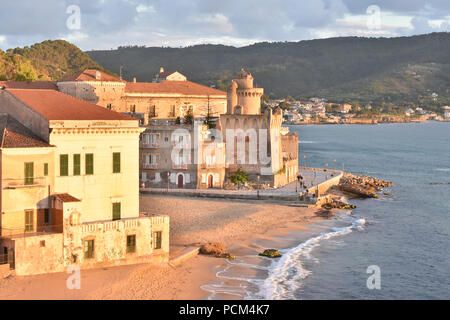 Perrotti Tower, Santa Maria di Castellabate, Italien Stockfoto