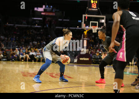 Minnesota Lynx guard Lindsay Whalen #13 während des Minnesota Lynx vs Los Angeles spiel Funken an Staples Center in Los Angeles, Ca am 2. August 2018. (Foto durch Jevone Moore) Stockfoto