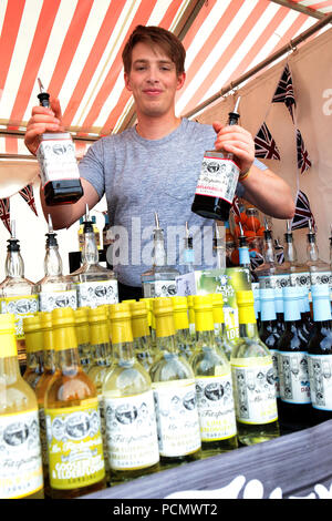 Blenheim Palace, UK. 3. August 2018. Steve O'Brien auf seinem Vintage ordial Stall am zweiten Tag der Countryfile Leben, wird für vier Tage im Blenheim Palace Bild: Ric Mellis 3/8/2018 Credit: Ric Mellis/Alamy leben Nachrichten Stockfoto